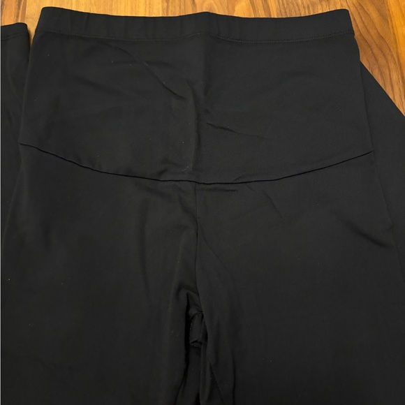 “Ruhe NYC” Maternity Leggings, Size Small, Black, Stretchy, Soft, EUC - Picture 4 of 7